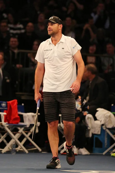 Grand Slam Champion Andy Roddick van Verenigde Staten in actie tijdens Bnp Paribas Showdown 10th Anniversary-tennistoernooi in Madison Square Garden in New York — Stockfoto