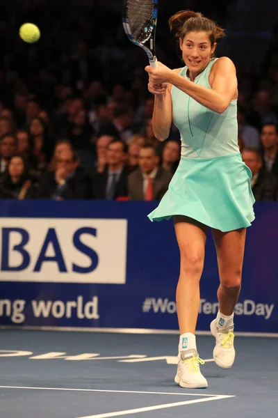 Grand Slam šampión Garbine Muguruzaovou Španělska v akci během Bnp Paribas Showdown 10 výročí tenisové události — Stock fotografie