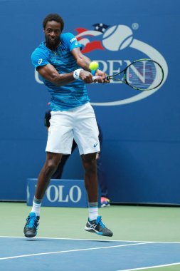  Profesyonel tenis oyuncusu Gael Monfis Fransa eylem sırasında bize açık 2016 çeyrek final maçında Ulusal Tenis Merkezi 