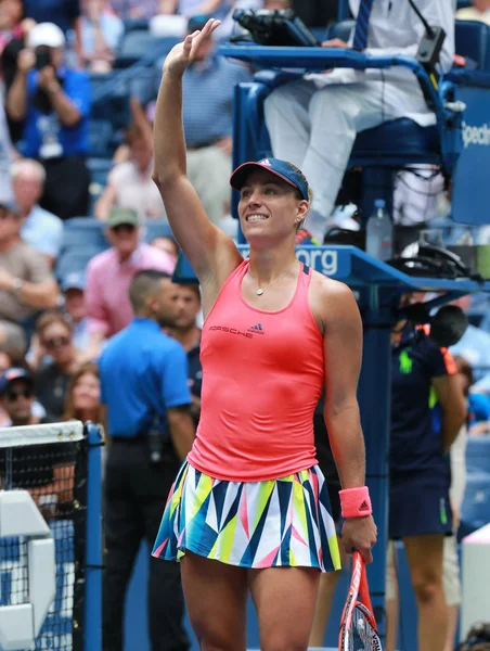 Grand Slam Championem Angelique Kerber Niemiec świętuje zwycięstwo po jej ćwierćfinał mecz o nas Open 2016 — Zdjęcie stockowe