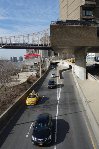 Franklin D. Roosevelt East River Drive in Manhattan — Stock Photo, Image