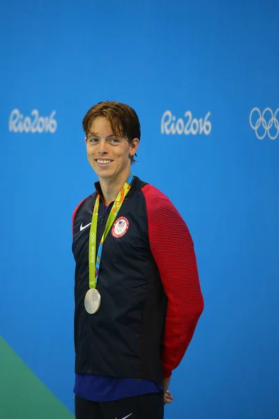 Silver medalist Connor Jaeger of United States during medal presentation at the men's 1500 metre freestyle of the Rio 2016 Olympic Games — Stock Photo, Image