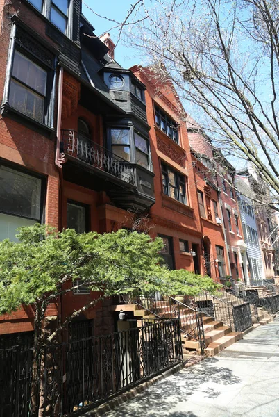 New York City brownstones på historiska Brooklyn Heights grannskap — Stockfoto