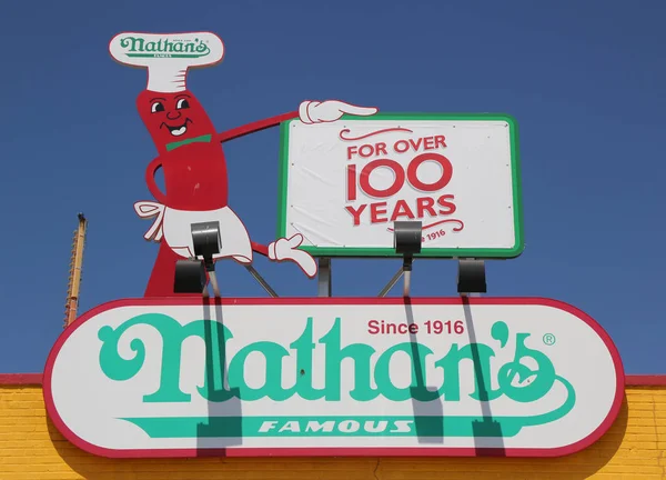 The Nathan's original restaurant sign at Coney Island, New York — Stock Photo, Image