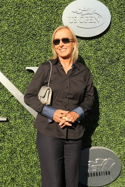 La campeona del Grand Slam, Martina Navratilova, asiste a la ceremonia de apertura del US Open 2016 — Foto de Stock