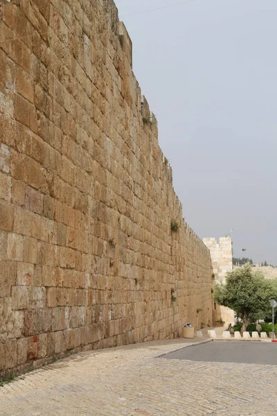 Les murs de la vieille ville de Jérusalem — Photo
