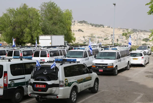 Polițiștii israelieni asigură securitatea în Orașul Vechi din Ierusalim . — Fotografie, imagine de stoc
