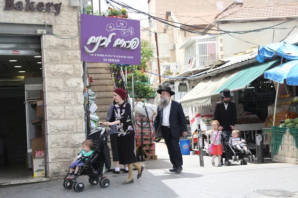 Escena en la calle del barrio judío de Jerusalén — Foto de Stock