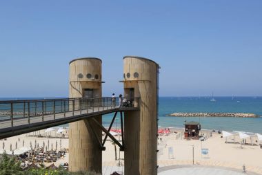 Acadia Beach Asansör Kulesi Herzliya, İsrail. 