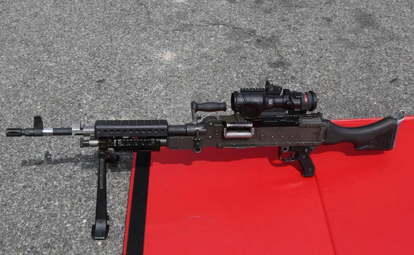 M249 軽機関銃 — ストック写真