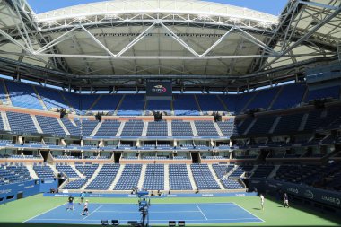 Yeni geliştirilmiş Arthur Ashe Stadı'nda Billie Jean King Ulusal Tenis Merkezi bize açık 2016 turnuva için hazır 