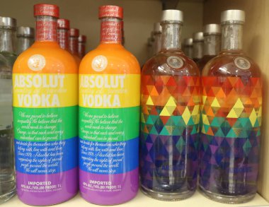 Eşitlik şişe ABSOLUT Vodka gerçek renkler