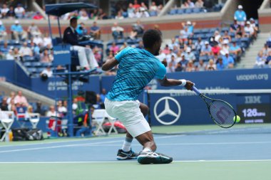 Eylem sırasında onun bize açık 2016 çeyrek final maçında profesyonel tenis oyuncusu Gael Monfis Fransa