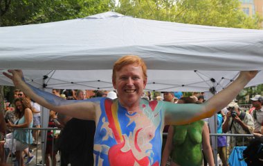  Sanatçılar tüm şekil ve büyüklükte 100 tam çıplak modeller 4 Nyc vücut boyama gündüz boyama