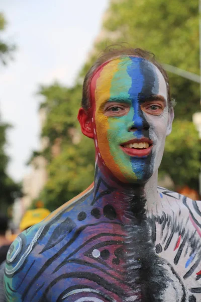 Sanatçılar tüm şekil ve büyüklükte 100 tam çıplak modeller 4 Nyc vücut boyama gündüz boyama