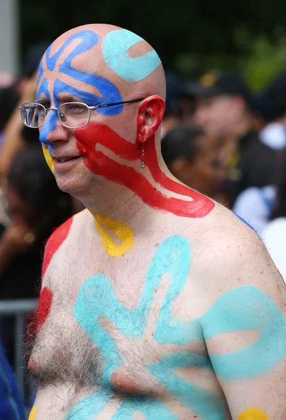 Sanatçılar tüm şekil ve büyüklükte 100 tam çıplak modeller 4 Nyc vücut boyama gündüz boyama