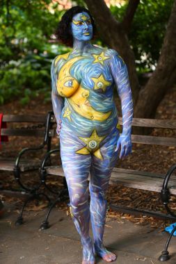 Sanatçılar tüm şekil ve büyüklükte 100 tam çıplak modeller 4 Nyc vücut boyama gündüz boyama