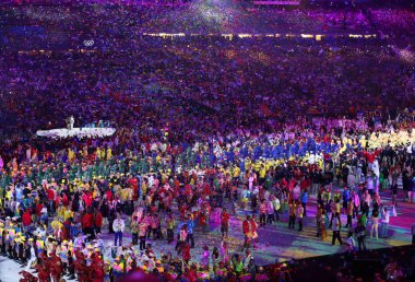 Olimpiyat Oyunları 2016 Officially Rio de Janeiro'da Maracana Stadı nda renkli törenle açıldı