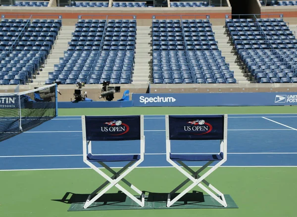 Arthur Ashe Stadium na Billie Jean King National Tennis Center připravena na Us Open turnaj v New Yorku — Stock fotografie