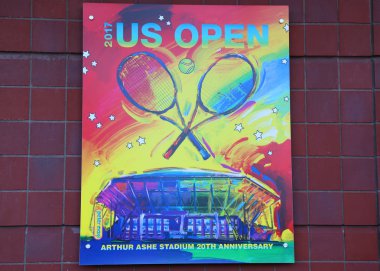 Bize açık 2017 poster Billie Jean King Ulusal Tenis merkezi New York'ta ekranda