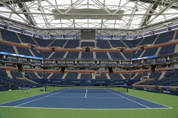 İle Billie Jean King Ulusal Tenis Merkezi bize açık 2017 turnuva için hazır bitmiş otopark'dan Arthur Ashe stadyum