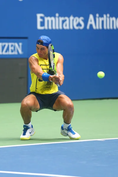 Vijftien keer Grand Slam Champion Rafael Nadal van Spanje praktijken voor ons Open 2017 — Stockfoto