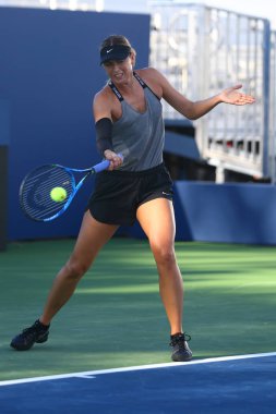 Beş kez Grand Slam şampiyonu Maria Sharapova Rusya Federasyonu bize açık 2017 için uygulamalar