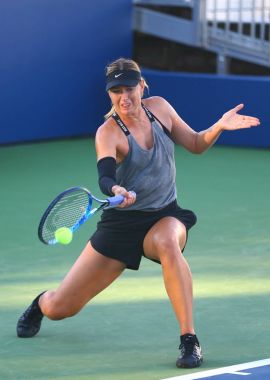 Beş kez Grand Slam şampiyonu Maria Sharapova Rusya Federasyonu bize açık 2017 için uygulamalar