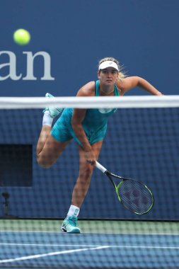  Professional tennis player CoCo Vandeweghe of United States in action during her US Open 2017 round 4  clipart