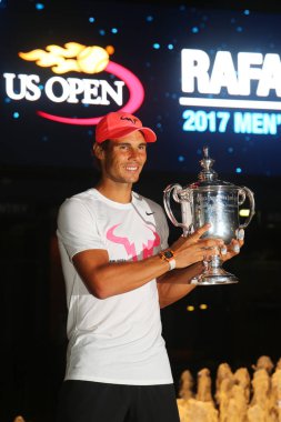 Bize açık 2017 ile Us Open kupa İspanya poz, Rafael Nadal şampiyonu 