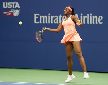 Eylem bize açık 2017 onun yarı final maç sırasında profesyonel tenis oyuncusu Sloane Stephens Amerika Birleşik Devletleri