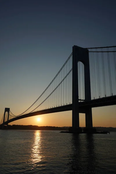 Verrazano Bridge at sunset in New York — Stock Photo, Image