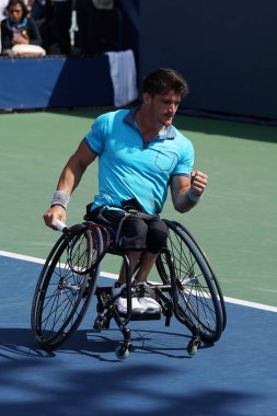 Arjantinli tekerlekli sandalye tenis oyuncusu Gustavo Fernandez eylem sırasında bize açık 2017 tekerlekli sandalye erkekler tekler yarı final