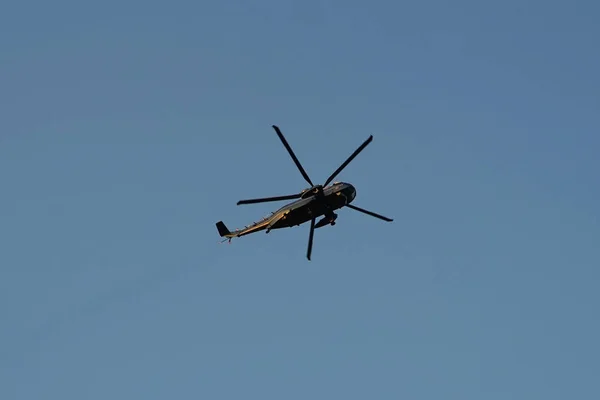 Marine One in flight over New York — Stock Photo, Image