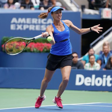 Bize açık 2017 karışık çiftler final maçı sırasında eylem Martina Hingis İsviçre şampiyonu