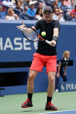 Bize açık 2017 karışık çiftler final maçı sırasında eylem Jamie Murray Büyük Britanya'nın şampiyonu 