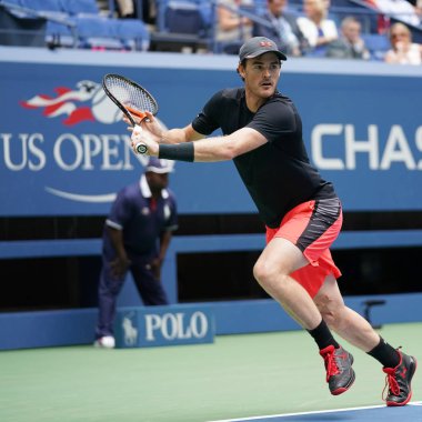 Bize açık 2017 karışık çiftler final maçı sırasında eylem Jamie Murray Büyük Britanya'nın şampiyonu 