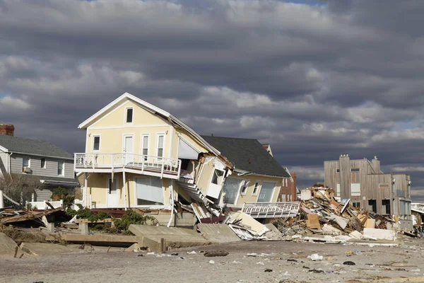 Far Rockaway, New York kasırga Sandy sonrasında sahil evi yok.