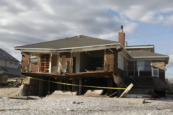 Far Rockaway, New York kasırga Sandy sonrasında sahil evi yok.