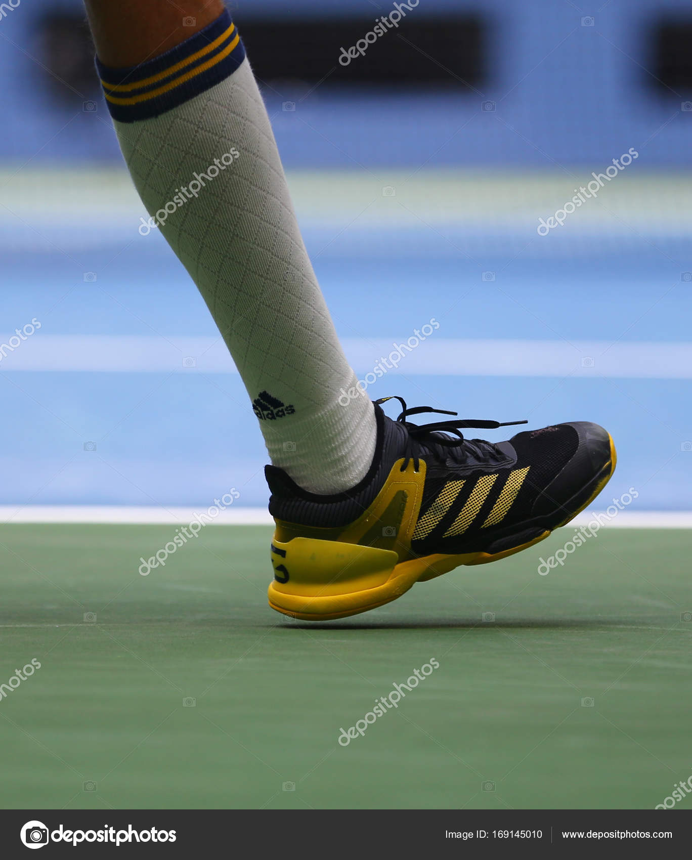 adidas alexander zverev