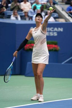 Beş kez Grand Slam şampiyonu Maria Sharapova Rusya sırasında onun 2017 bize açık 4 maç yuvarlak başında