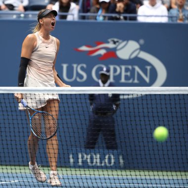 Beş kez Grand Slam şampiyonu Maria Sharapova Rusya sırasında onun 2017 bize açık 4 maç yuvarlak başında