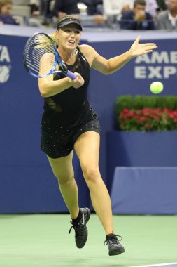 Beş kez Grand Slam şampiyonu Maria Sharapova Rusya eylem sırasında onun bize açık 2017'ın birinci tur maç