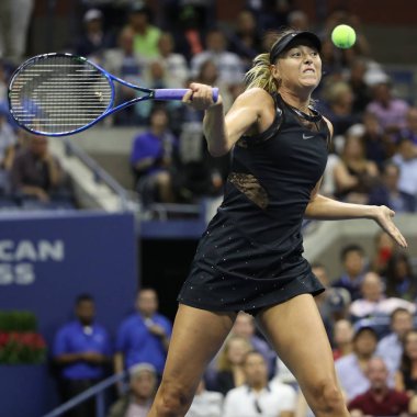 Beş kez Grand Slam şampiyonu Maria Sharapova Rusya eylem sırasında onun bize açık 2017'ın birinci tur maç