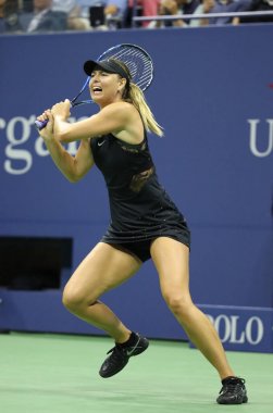 Beş kez Grand Slam şampiyonu Maria Sharapova Rusya eylem sırasında onun bize açık 2017'ın birinci tur maç