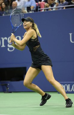 Beş kez Grand Slam şampiyonu Maria Sharapova Rusya eylem sırasında onun bize açık 2017'ın birinci tur maç