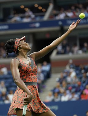 Grand Slam şampiyonu Venus Williams Amerika Birleşik eylem sırasında onu yuvarlak 2017 bize açık 4 maç
