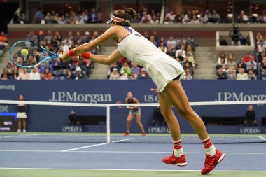 Grand Slam şampiyonu Garbina Muguruza İspanya onun bize açık 2017 yuvarlak 4 maç sırasında eylem