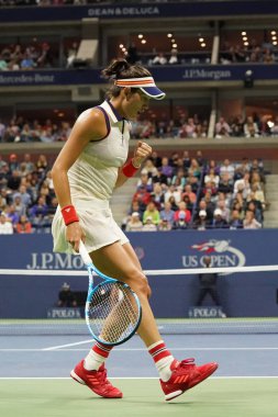 Grand Slam şampiyonu Garbina Muguruza İspanya onun bize açık 2017 yuvarlak 4 maç sırasında eylem