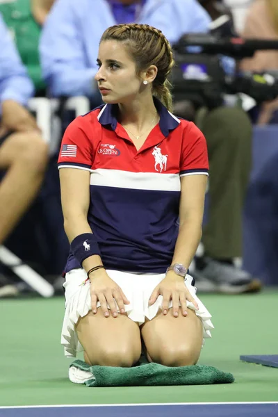 Ball tjej i aktion under oss öppna 2017 matcha på Billie Jean King National Tennis Center — Stockfoto